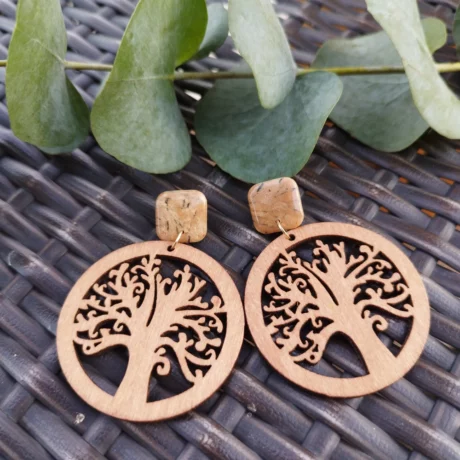 Boucles d'oreilles en pâte polymère et arbre de vie en bois