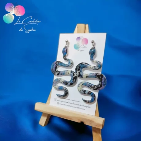 Boucles d'oreilles serpent bleu et noir